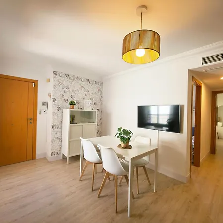 Piso Céntrico En Apartamento Torremolinos