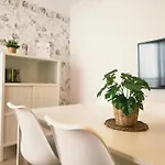 Piso Centrico En Appartement *